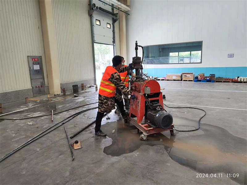 渑池厂房地面下沉塌陷注浆加固施工